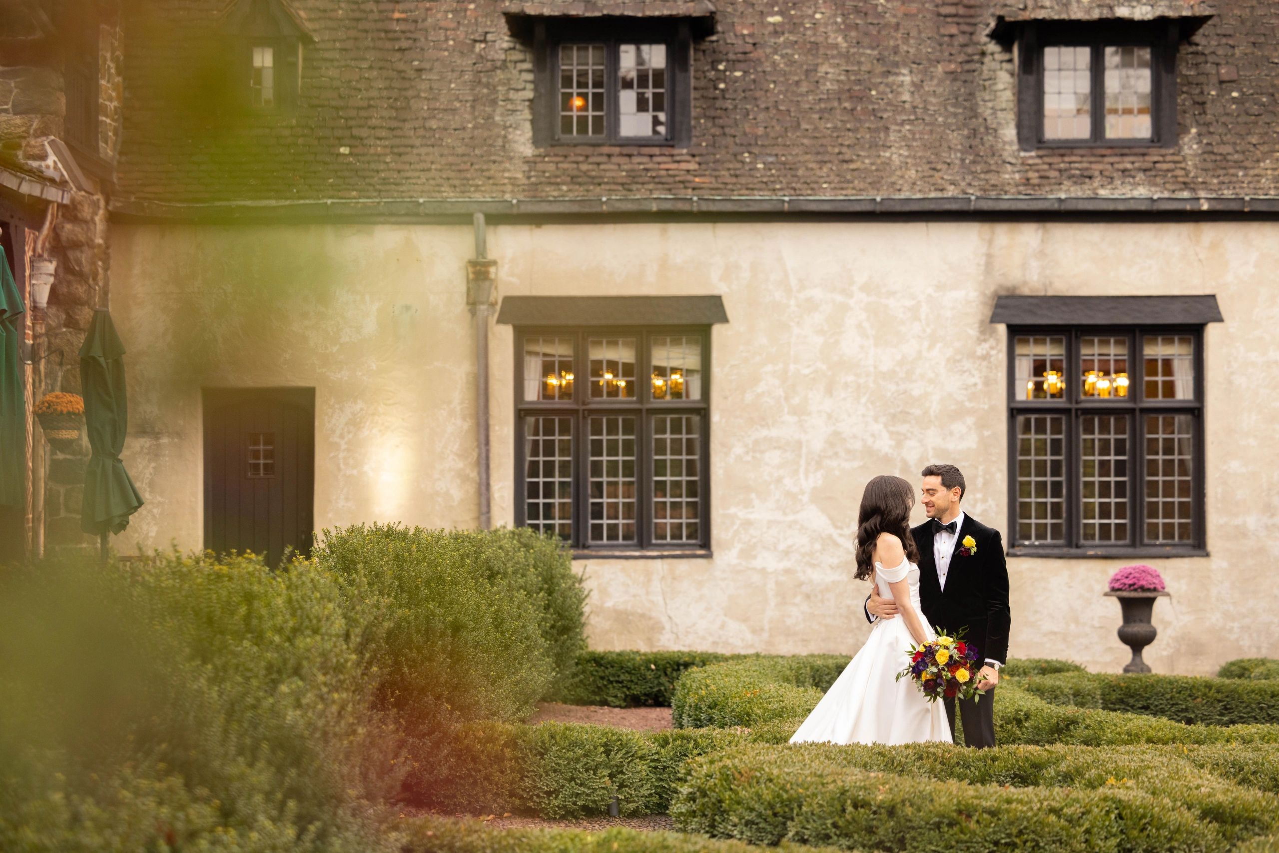 Elegant wedding portrait in New Jersey
